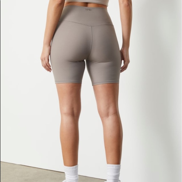 Abercrombie YPB Biker Shorts 7” - Picture 2 of 2